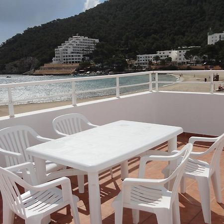 Apartamentos Cala Llonga Cala Llonga  Buitenkant foto