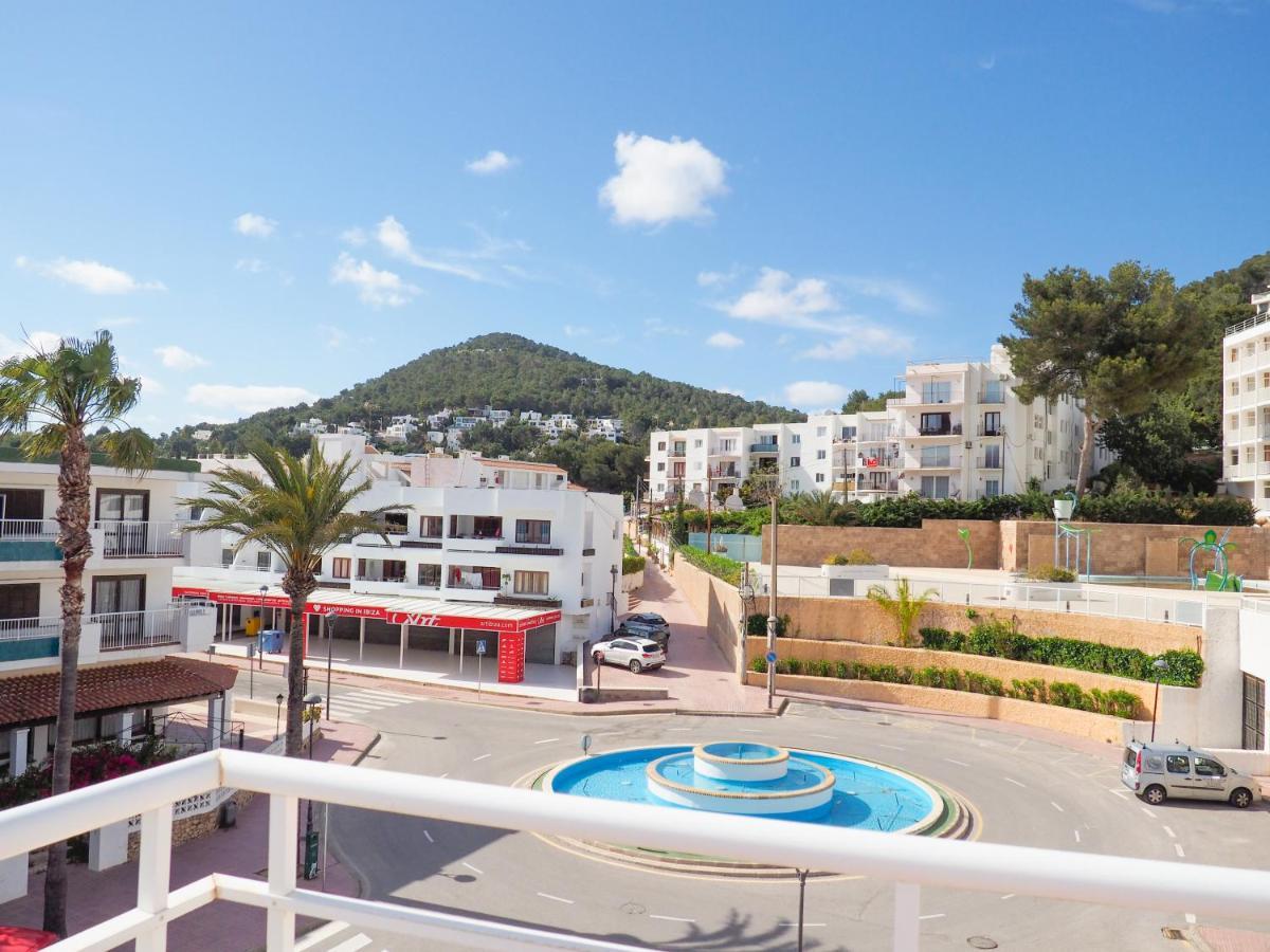 Apartamentos Cala Llonga Cala Llonga  Buitenkant foto