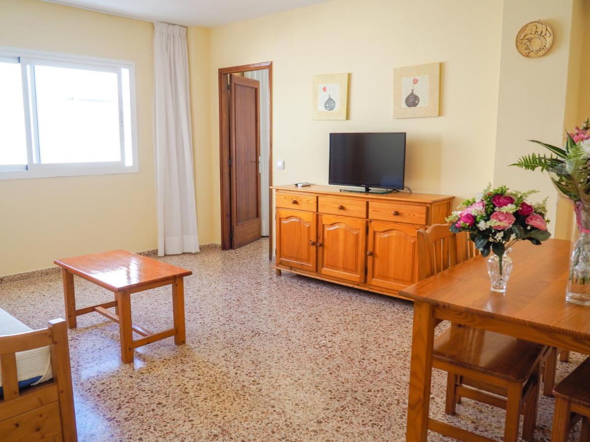 Apartamentos Cala Llonga Cala Llonga  Buitenkant foto