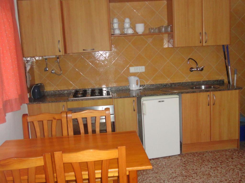 Apartamentos Cala Llonga Cala Llonga  Kamer foto