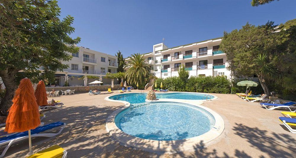 Apartamentos Cala Llonga Cala Llonga  Buitenkant foto