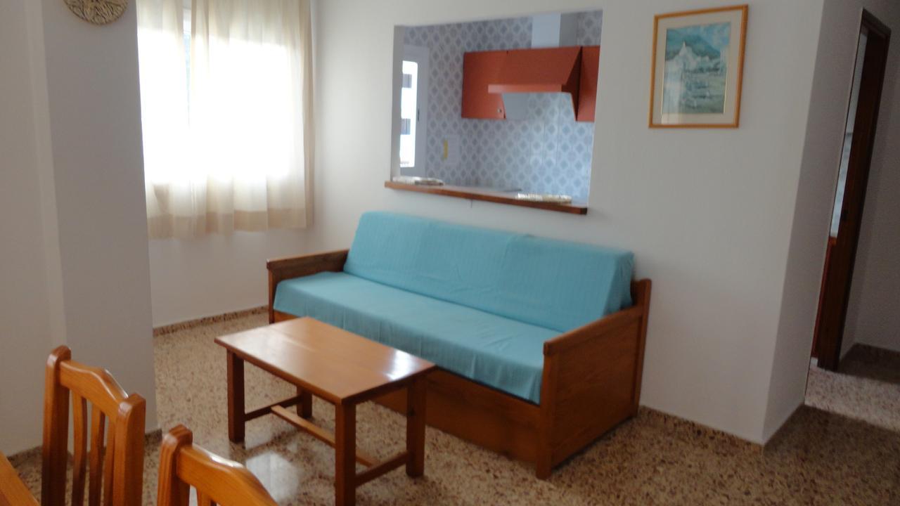 Apartamentos Cala Llonga Cala Llonga  Buitenkant foto