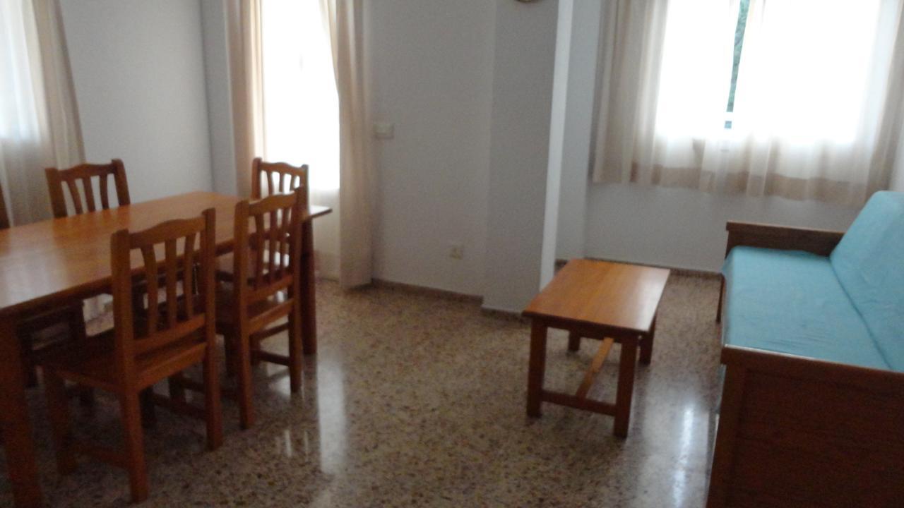 Apartamentos Cala Llonga Cala Llonga  Buitenkant foto