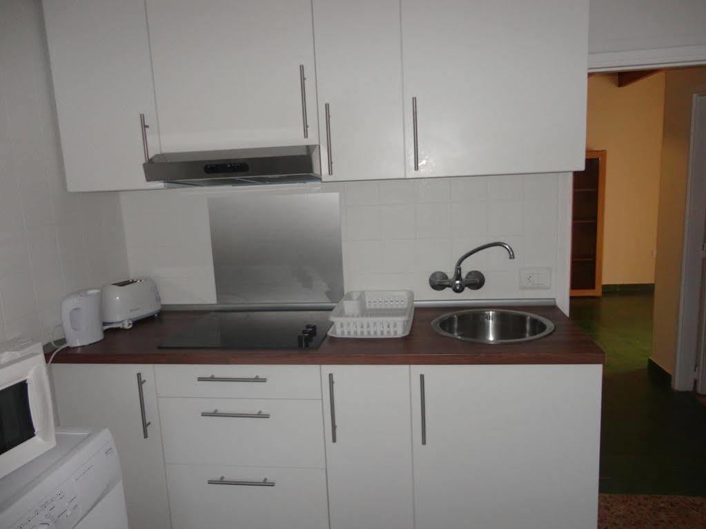 Apartamentos Cala Llonga Cala Llonga  Buitenkant foto
